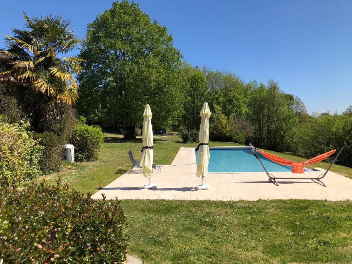 Villa Le Creyssac Saint-Félix-de-Bourdeilles Exterior photo